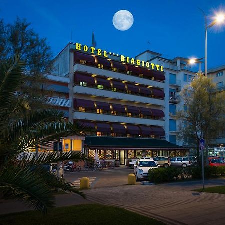 Hotel Biagiotti Lido di Camaiore Exteriör bild