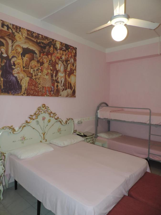 Hotel Biagiotti Lido di Camaiore Exteriör bild