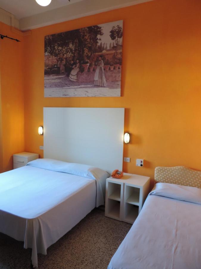 Hotel Biagiotti Lido di Camaiore Exteriör bild