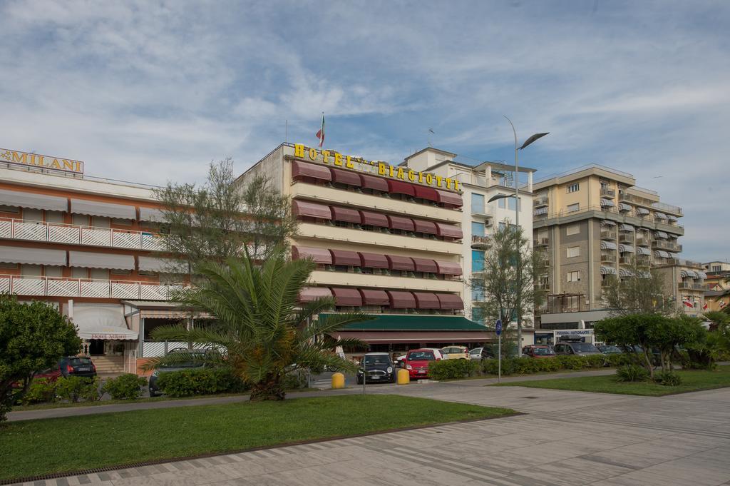 Hotel Biagiotti Lido di Camaiore Exteriör bild