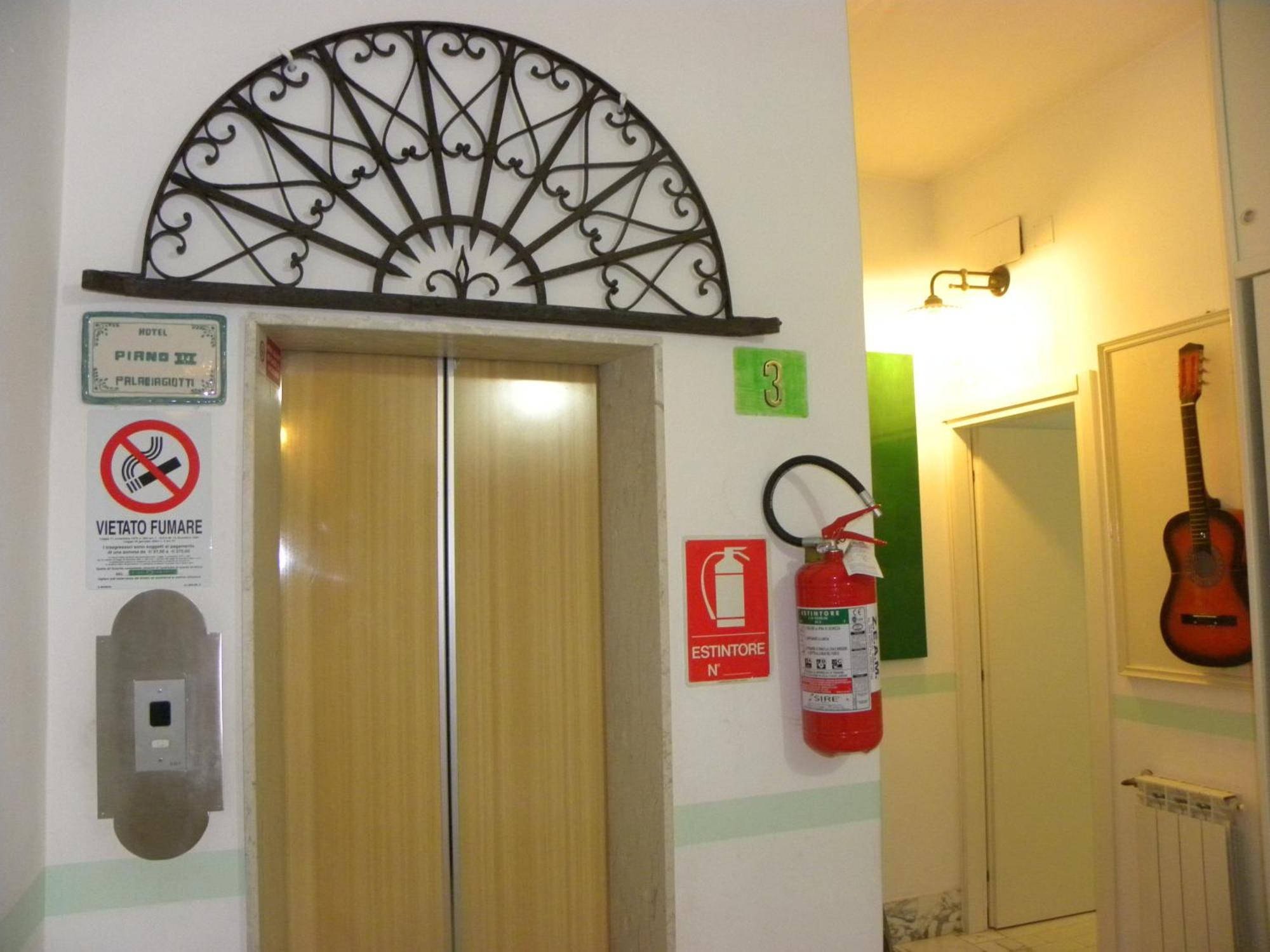 Hotel Biagiotti Lido di Camaiore Exteriör bild